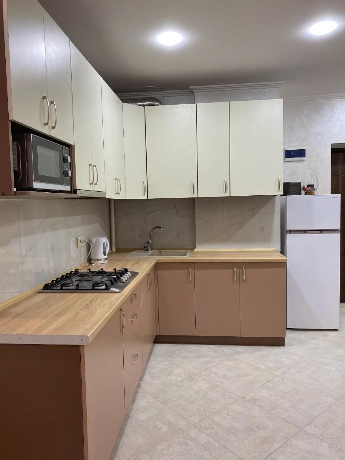 Apartment In Khmelnytsky Street Liov Exterior foto