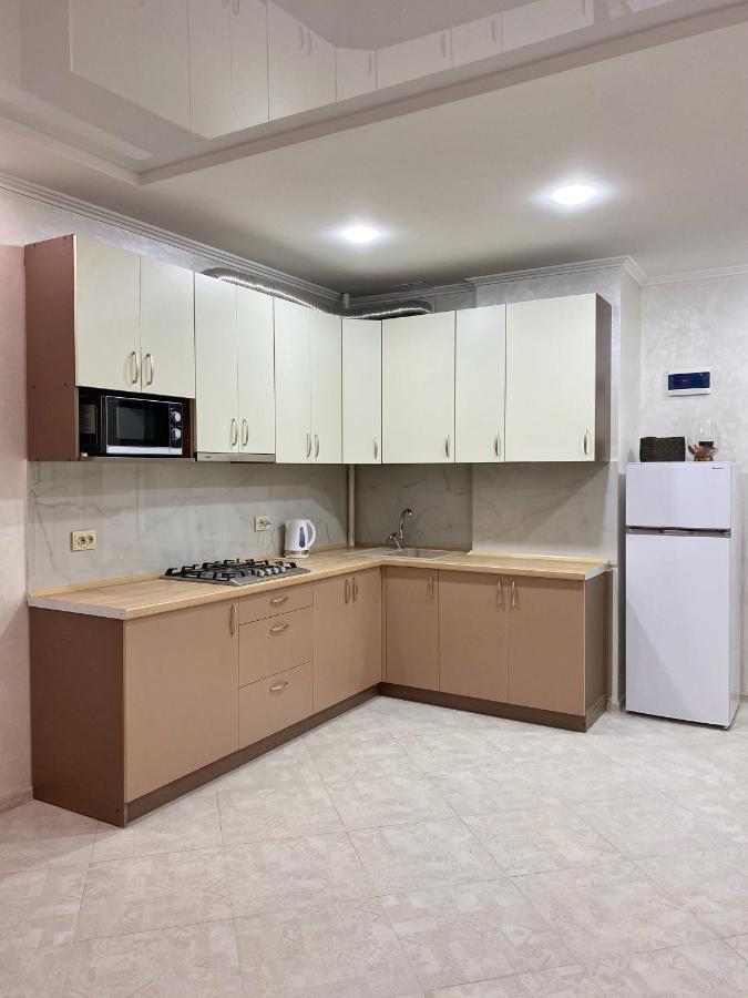 Apartment In Khmelnytsky Street Liov Exterior foto