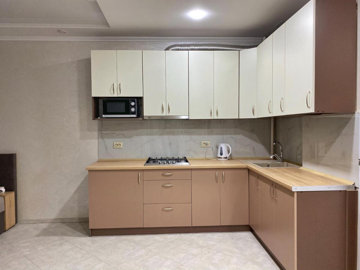 Apartment In Khmelnytsky Street Liov Exterior foto