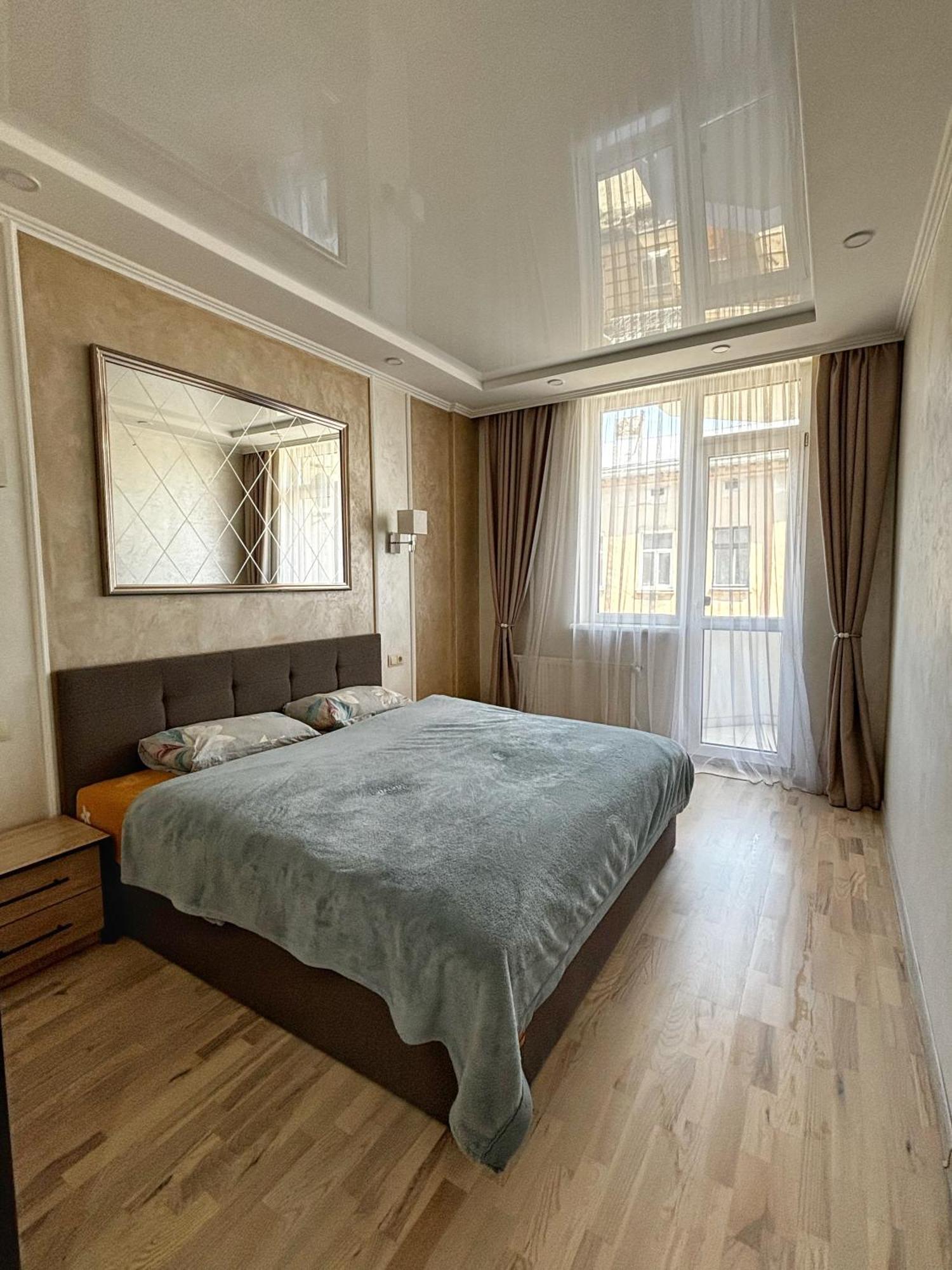 Apartment In Khmelnytsky Street Liov Exterior foto